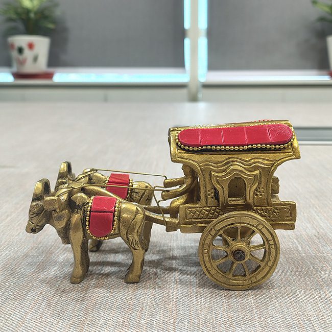 Bell Metal Craft Bullock Cart Showpiece Red Stone