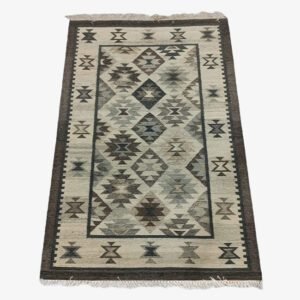 Mirzapur Handmade Dari Kilim Geometric Pattern Rectangle Shape Rug