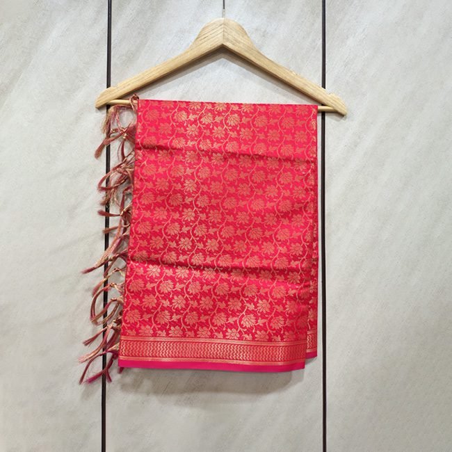 Banarasi Brocade Floral Design Red Stole