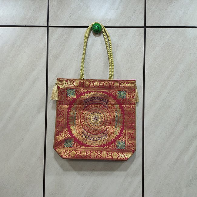 Floral Pattern Banarasi Handbag